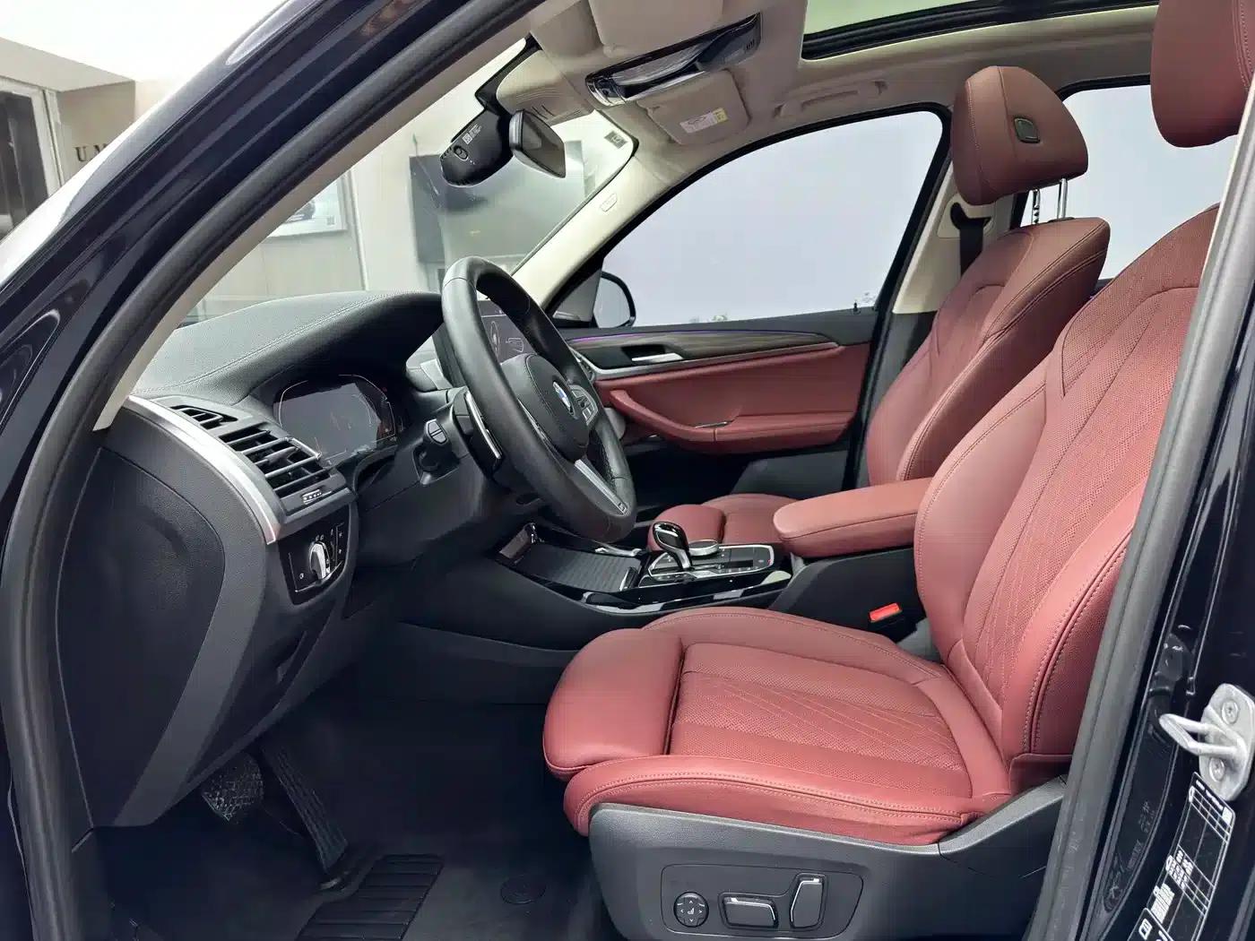 BMW X3 2023 xDrive30i Leading Edition M Sport Package — миниатюра 10