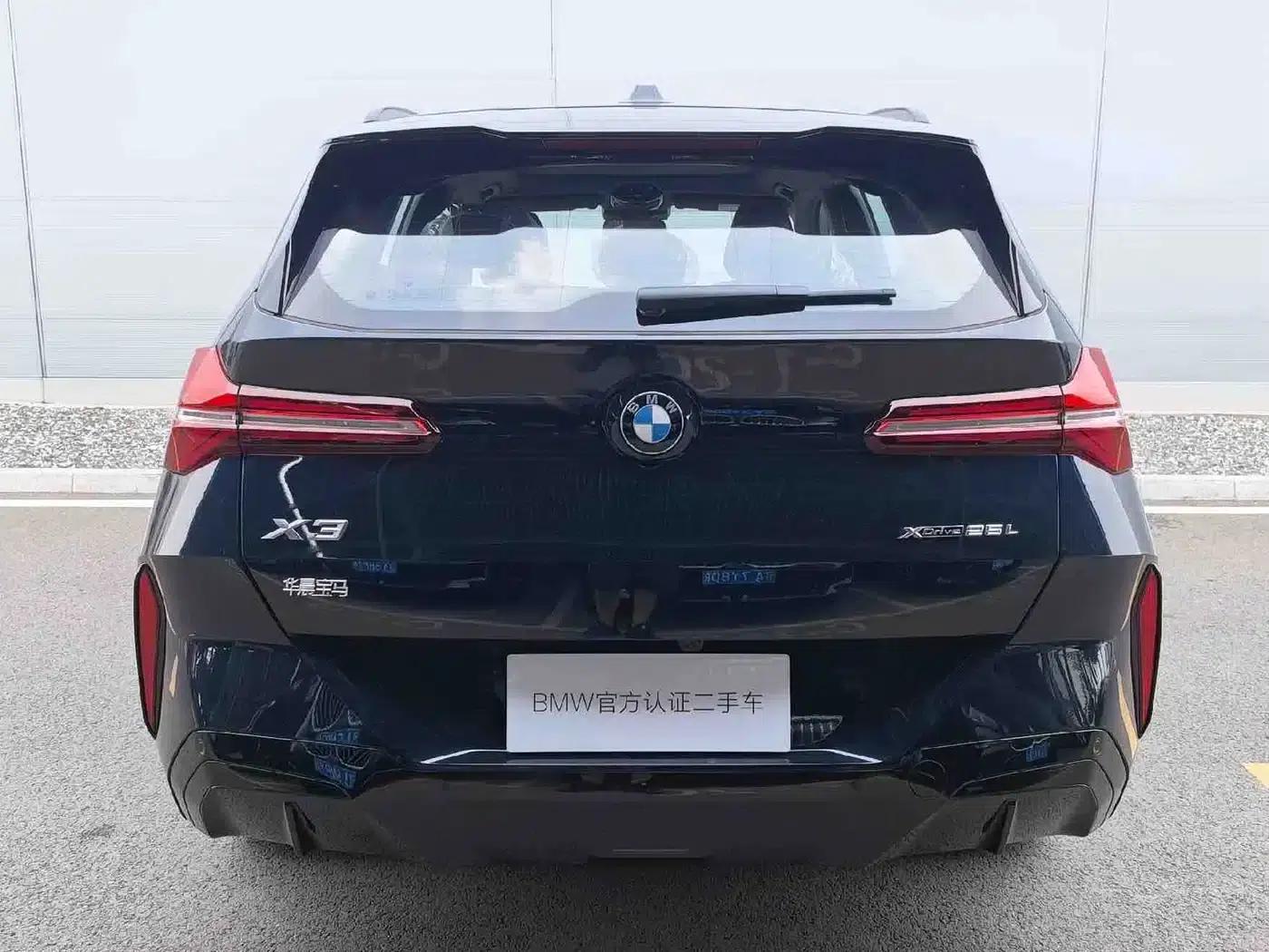 2026 BMW X3 xDrive25L M Sport Shadow Edition — миниатюра 3