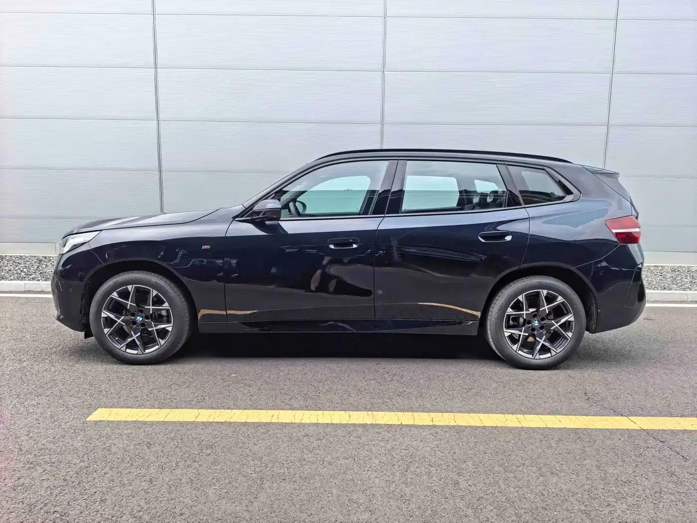 2026 BMW X3 xDrive25L M Sport Shadow Edition — миниатюра 5