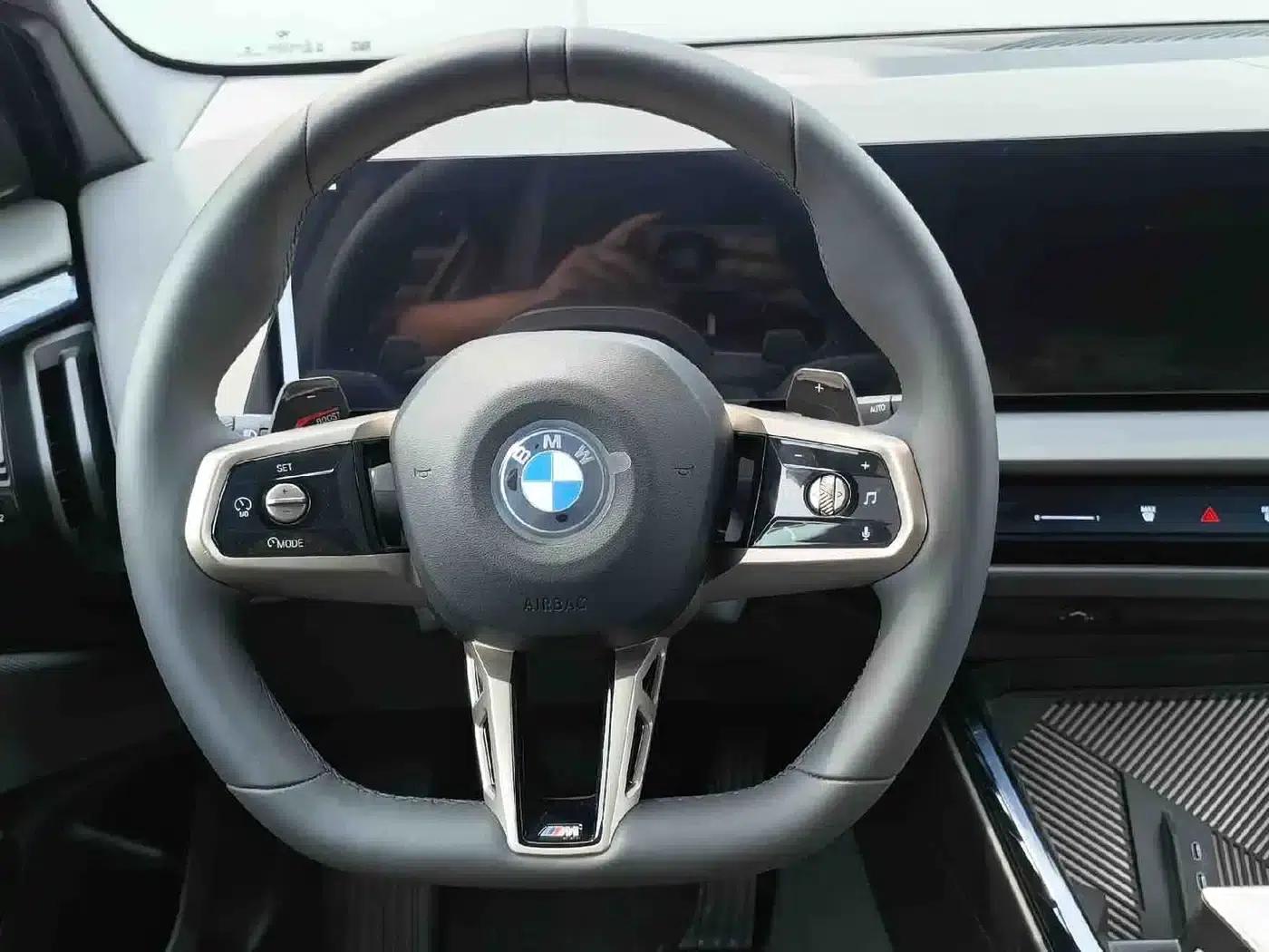 2026 BMW X3 xDrive25L M Sport Shadow Edition — миниатюра 8