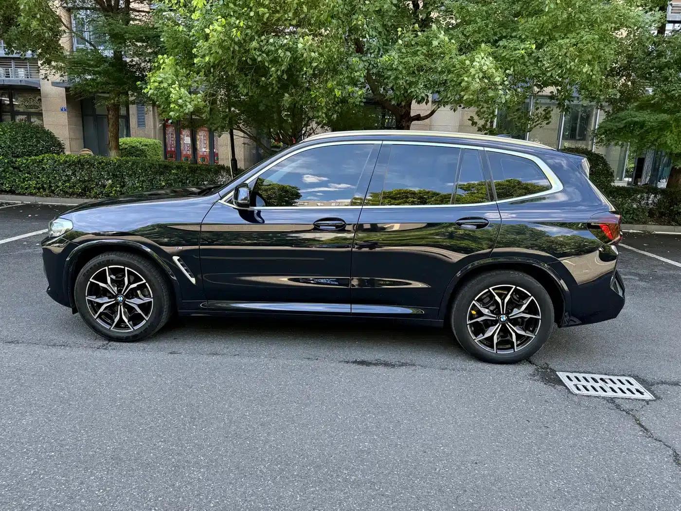 2023 BMW X3 xDrive25i M Sport Package — миниатюра 2