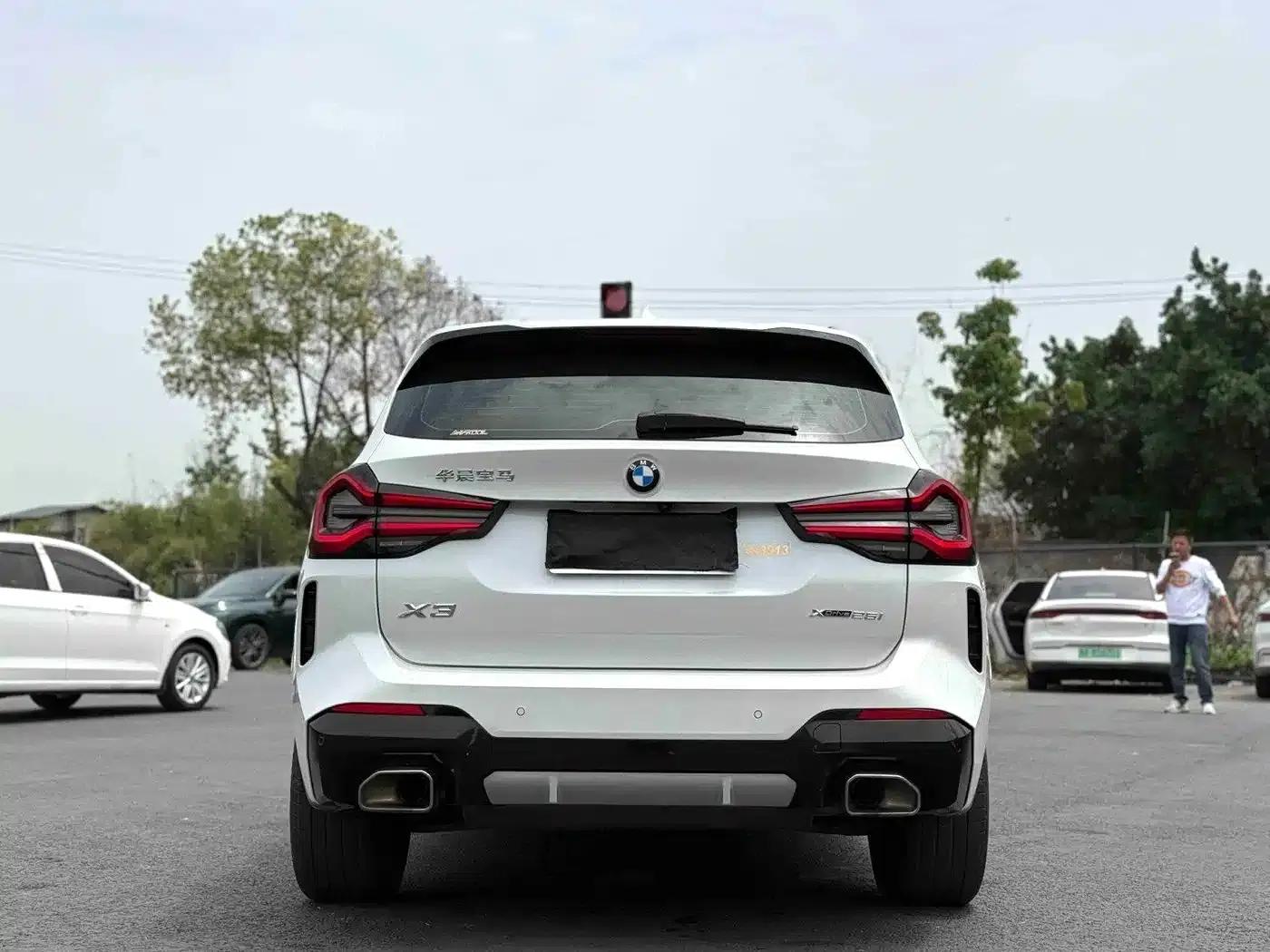 2022 BMW X3 xDrive25i M Sport Package — миниатюра 14