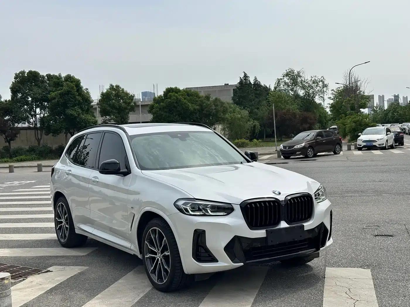 BMW X3 2022 xDrive30i Leading Edition M Sport Package — миниатюра 2