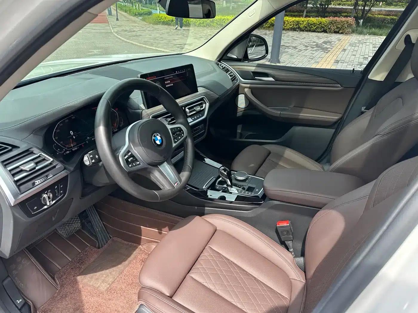 BMW X3 2022 xDrive30i Leading Edition M Sport Package — миниатюра 4