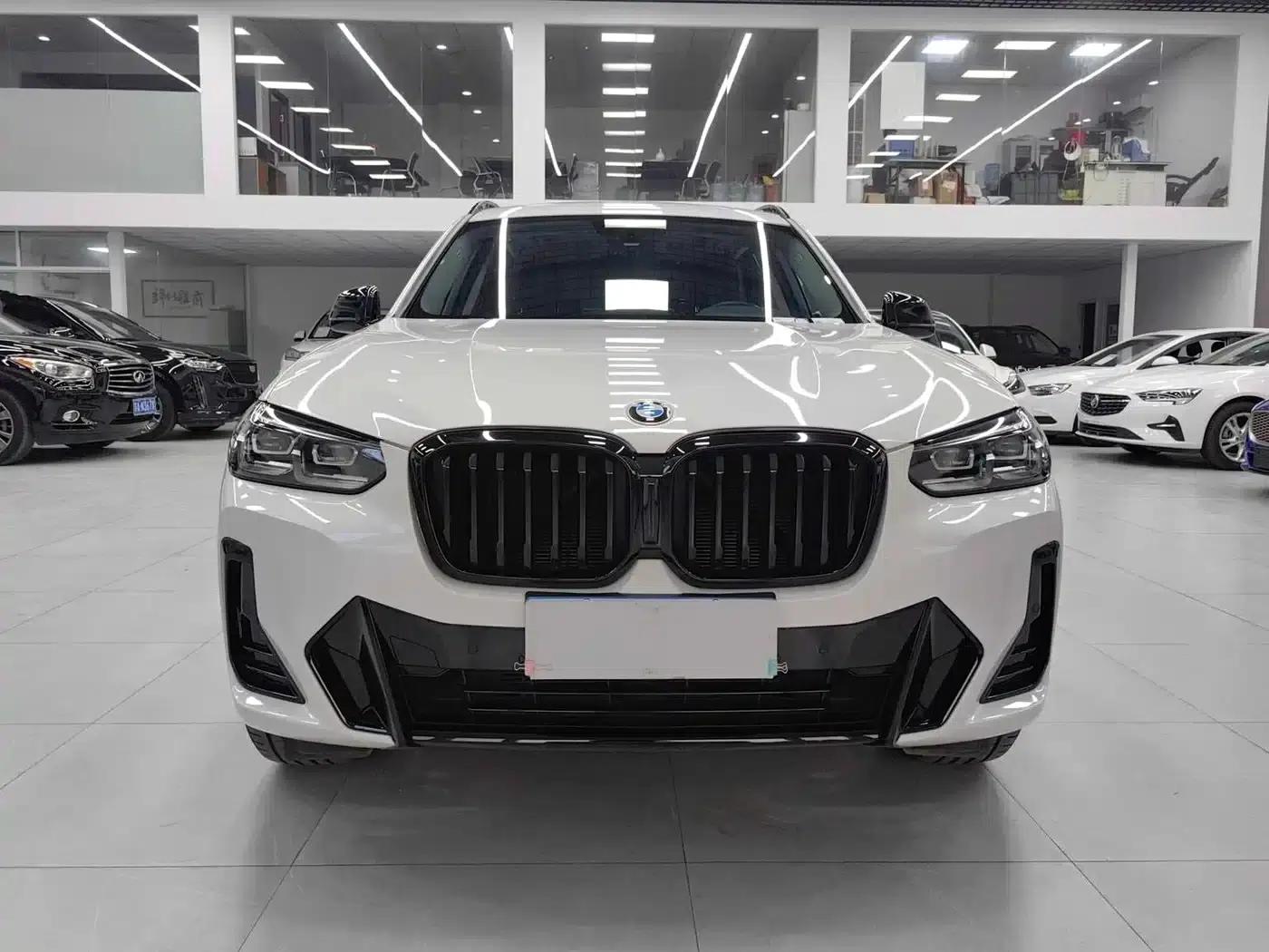 BMW X3 2021 xDrive30i Leading M Sport Package — миниатюра 2