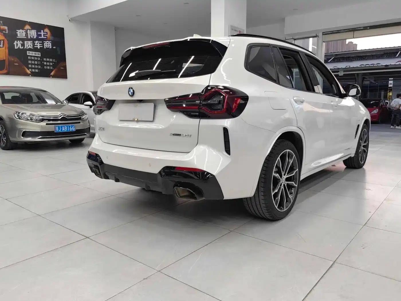 BMW X3 2021 xDrive30i Leading M Sport Package — миниатюра 13