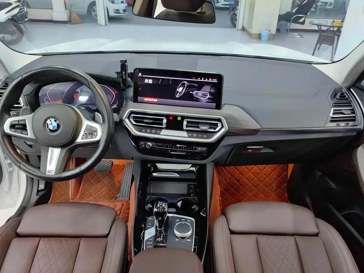 BMW X3 2021 xDrive30i Leading M Sport Package — миниатюра 5