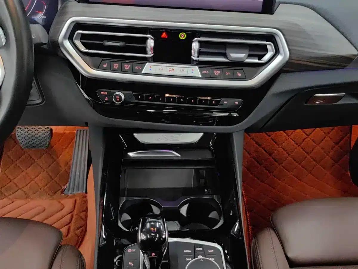 BMW X3 2021 xDrive30i Leading M Sport Package — миниатюра 6