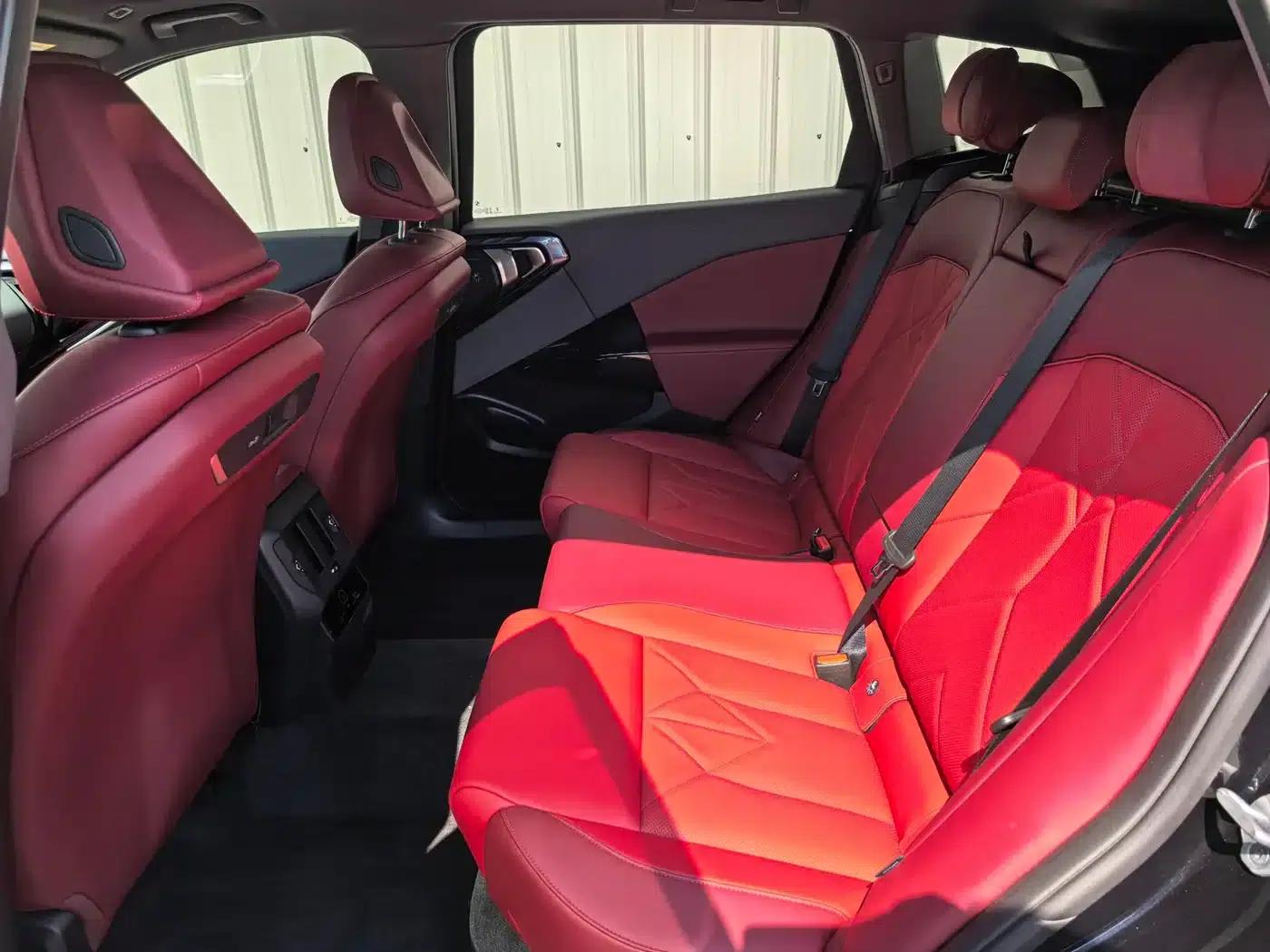 BMW X3 2025 xDrive30L Luxury M Sport Package — миниатюра 8