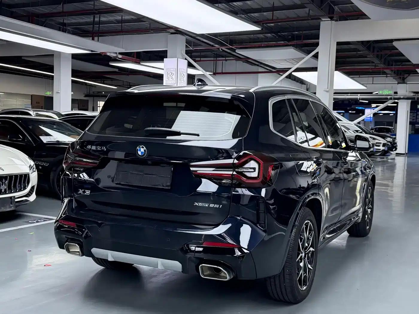 2023 BMW X3 xDrive25i M Sport Package — миниатюра 19