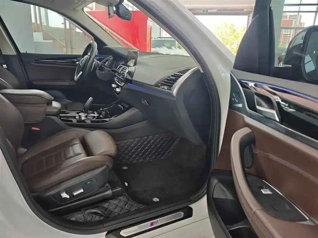 BMW X3 2019 xDrive28i M Sport Package — миниатюра 8