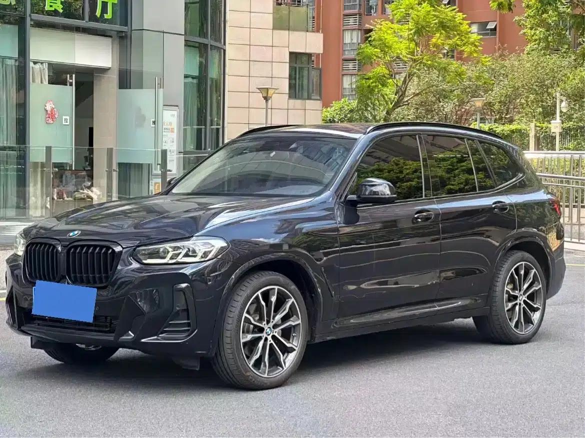 BMW X3 2022 xDrive30i Leading Edition M Sport Package — миниатюра 1