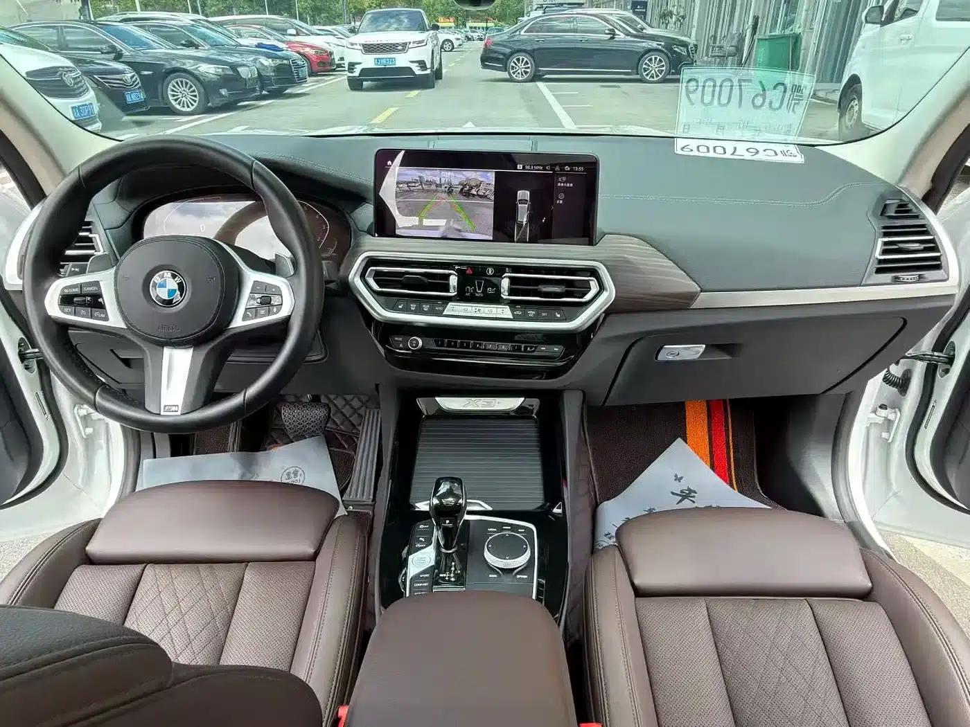 BMW X3 2022 xDrive30i Leading Edition M Sport Package — миниатюра 6