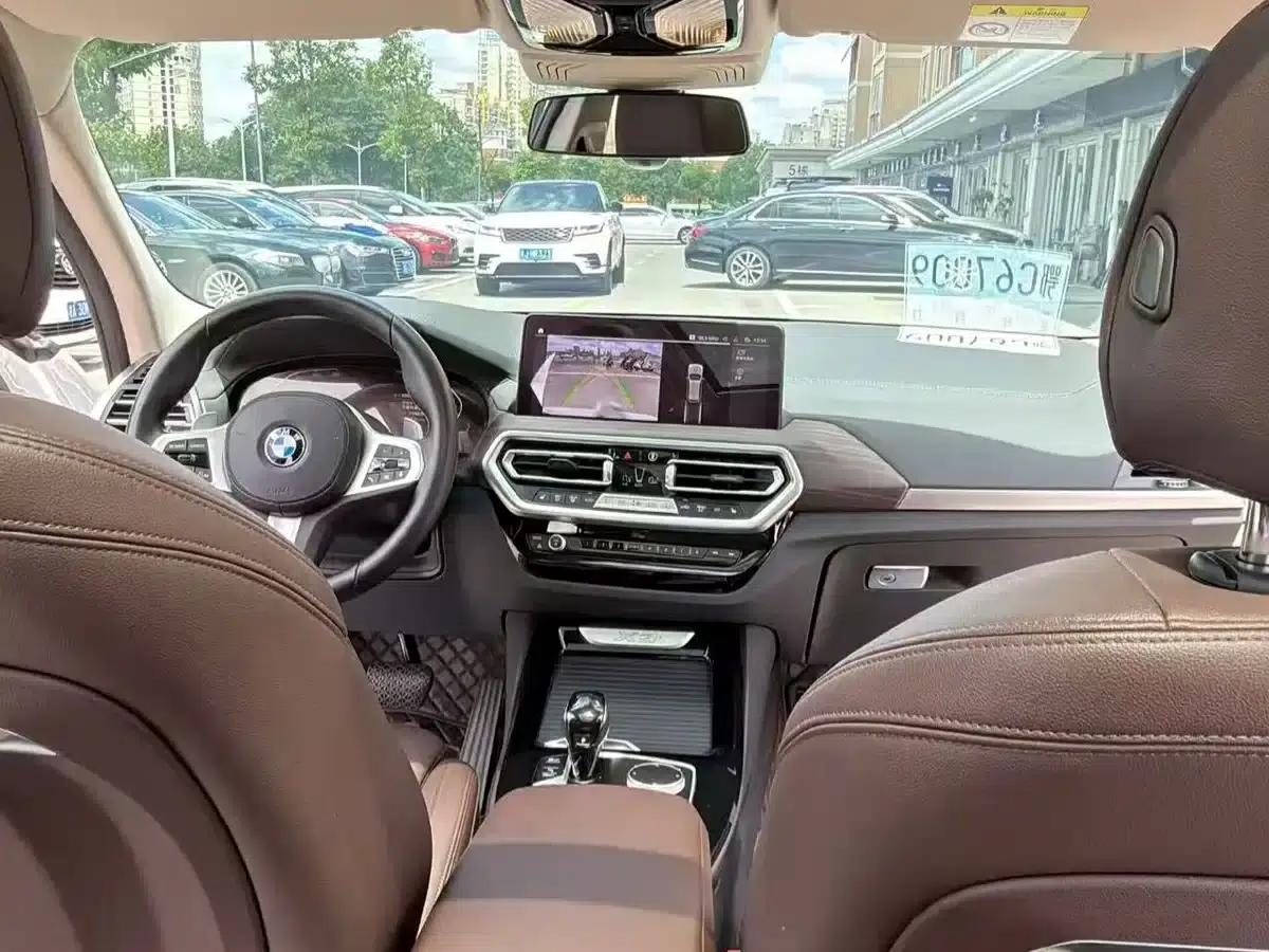 BMW X3 2022 xDrive30i Leading Edition M Sport Package — миниатюра 9