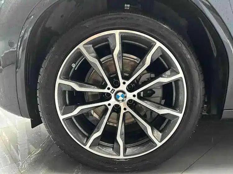 BMW X3 2022 xDrive30i Leading Edition M Sport Package — миниатюра 2