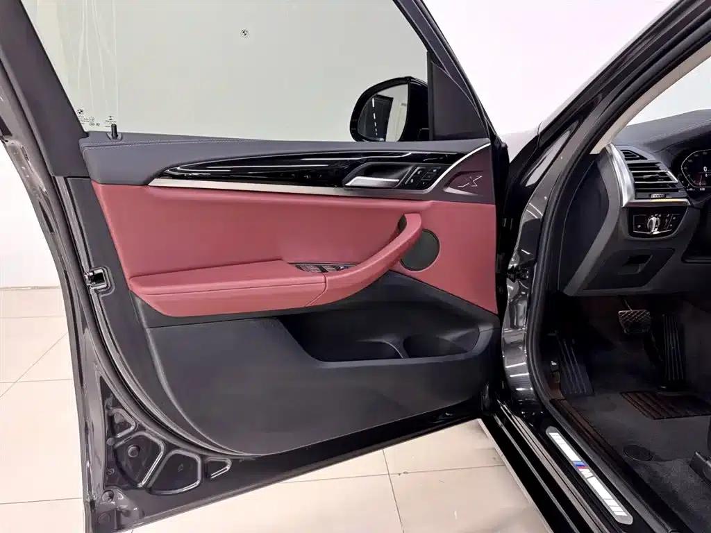 BMW X3 2022 facelift xDrive25i M Sport Package — миниатюра 8