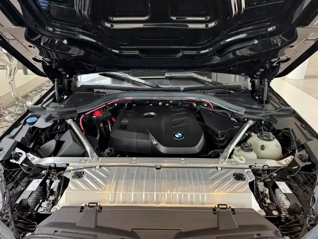 BMW X3 2025 xDrive30L Luxury M Sport Package — миниатюра 13