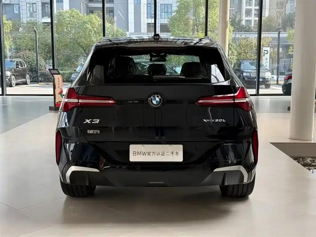 BMW X3 2025 xDrive30L Luxury M Sport Package — миниатюра 6