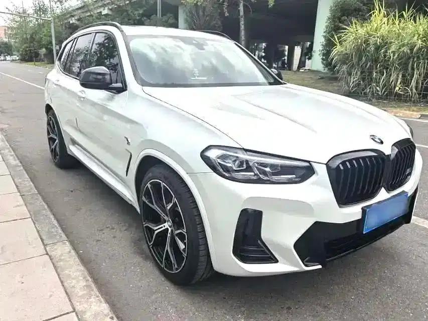 2023 BMW X3 xDrive25i M Sport Package — миниатюра 3