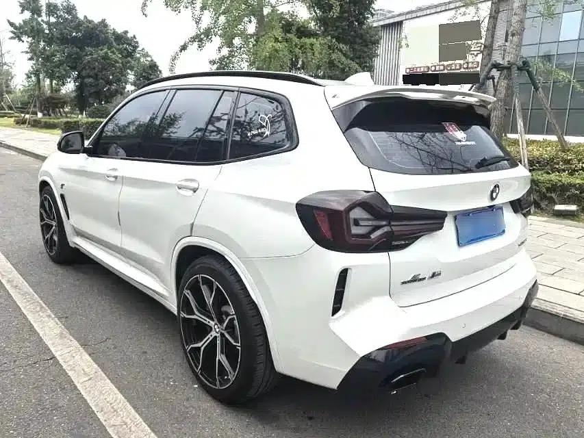 2023 BMW X3 xDrive25i M Sport Package — миниатюра 21