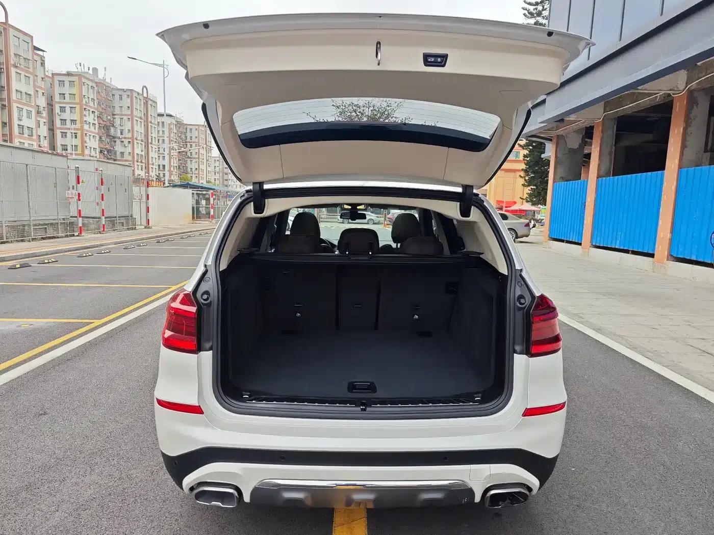 BMW X3 2020 xDrive28i Luxury Package — миниатюра 16