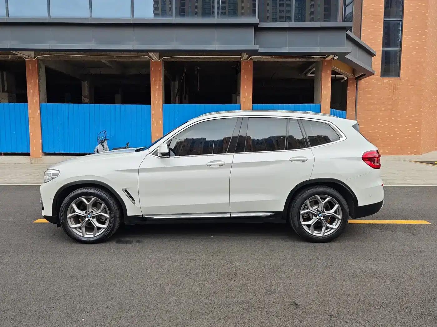 BMW X3 2020 xDrive28i Luxury Package — миниатюра 7