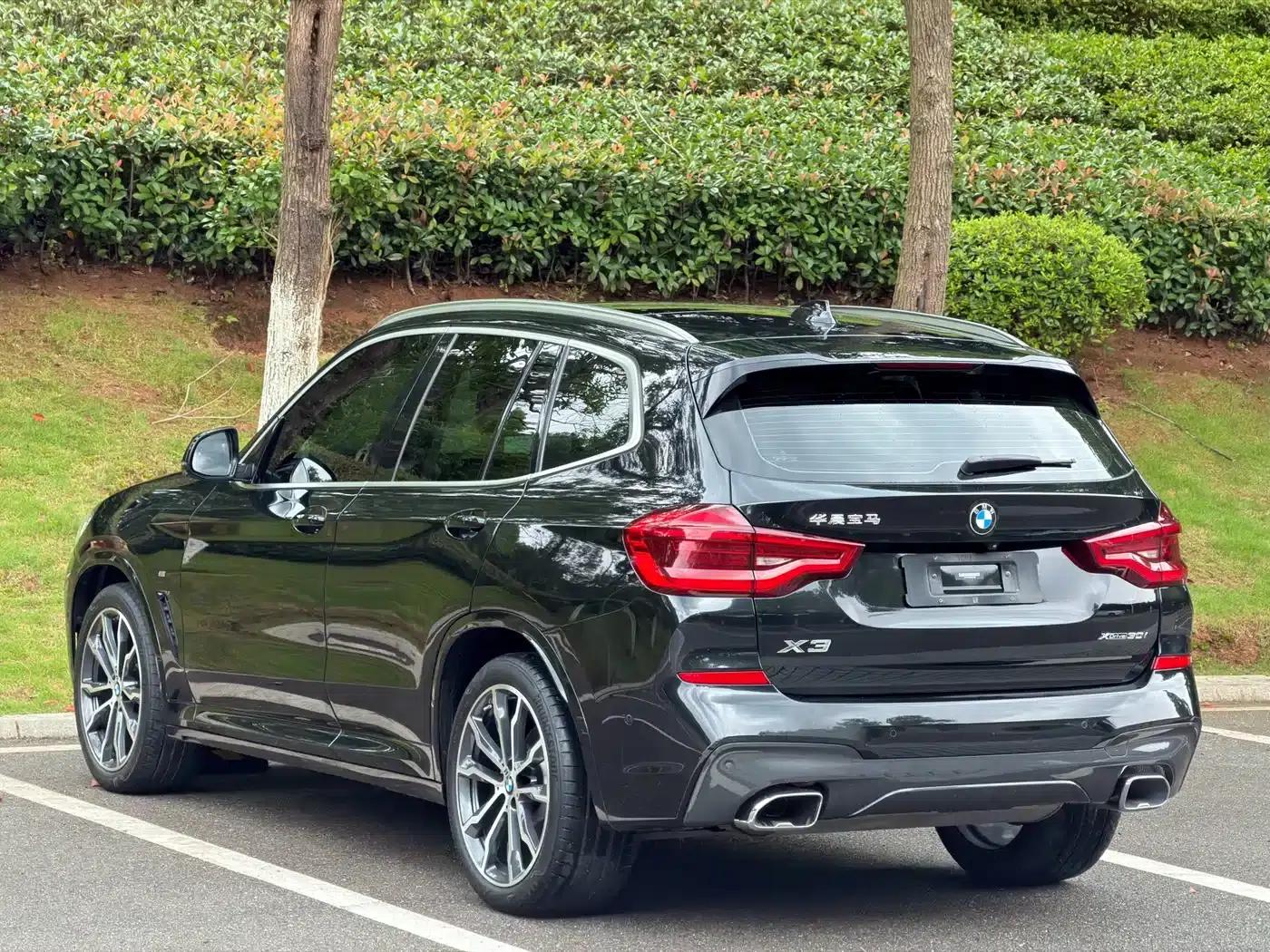 BMW X3 2021 xDrive30i Leading M Sport Package — миниатюра 9
