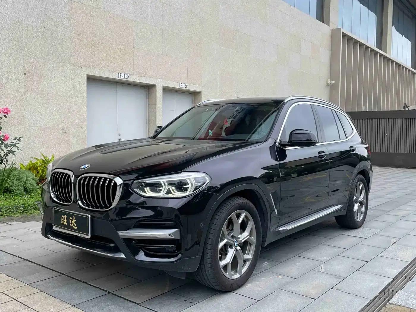 BMW X3 2019 xDrive28i Luxury Package — миниатюра 1