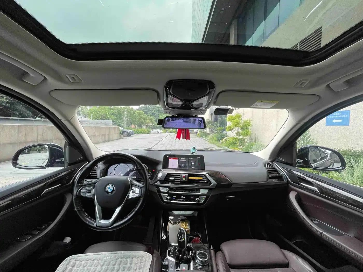 BMW X3 2019 xDrive28i Luxury Package — миниатюра 6