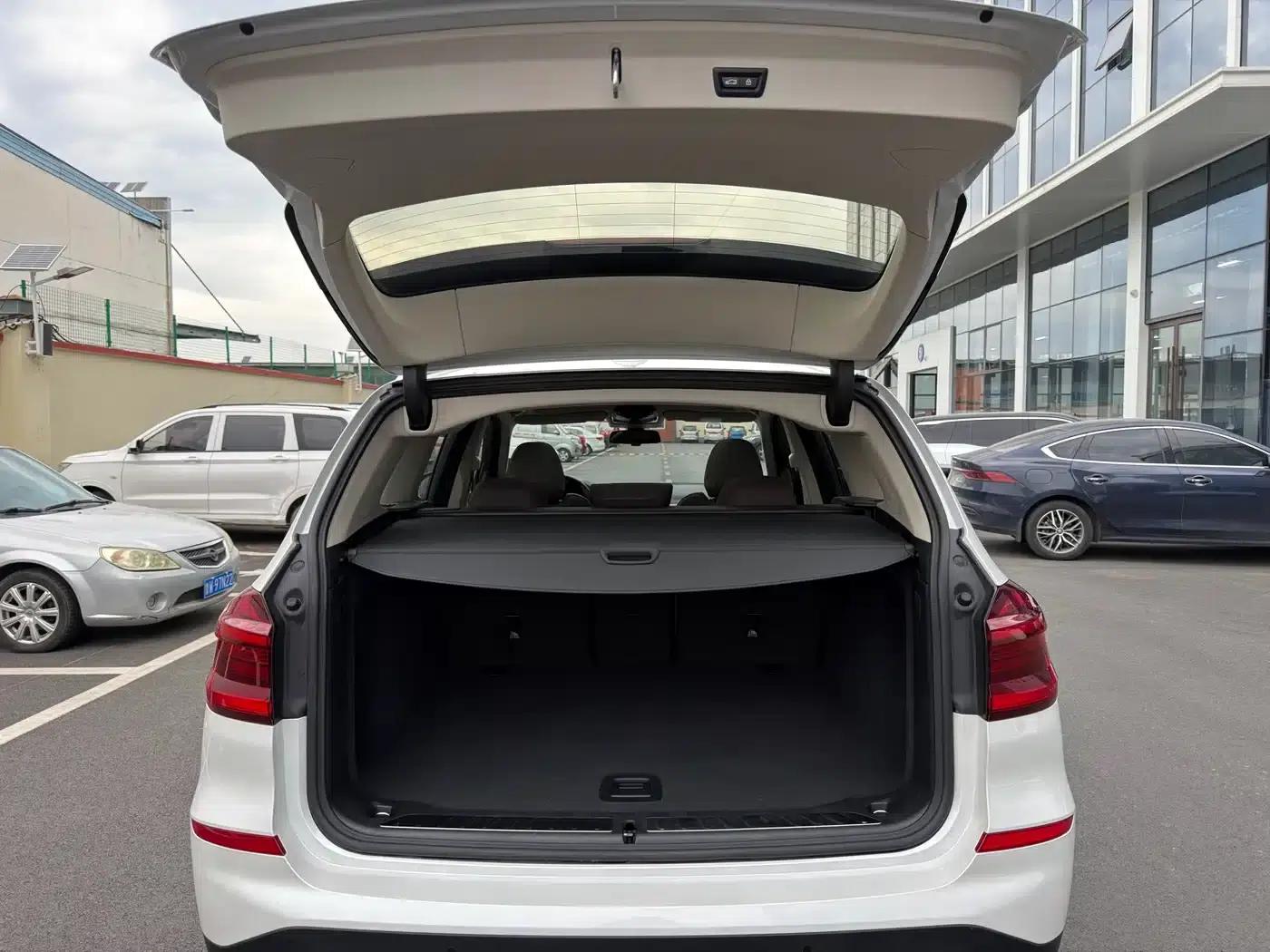 BMW X3 2021 xDrive28i Luxury Package — миниатюра 15