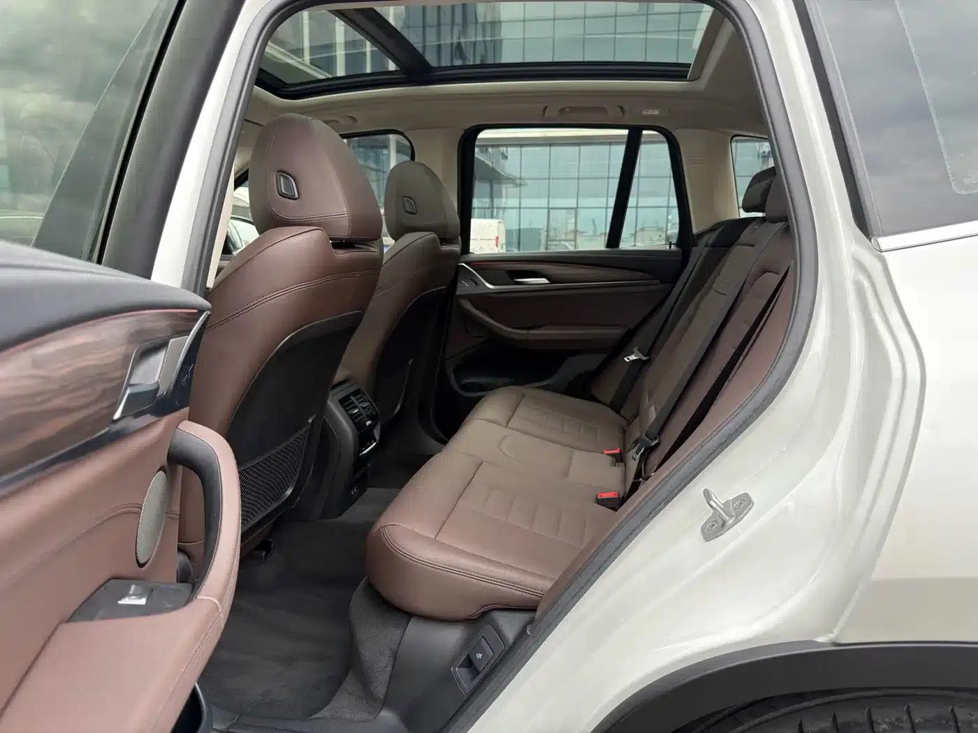 BMW X3 2021 xDrive28i Luxury Package — миниатюра 7