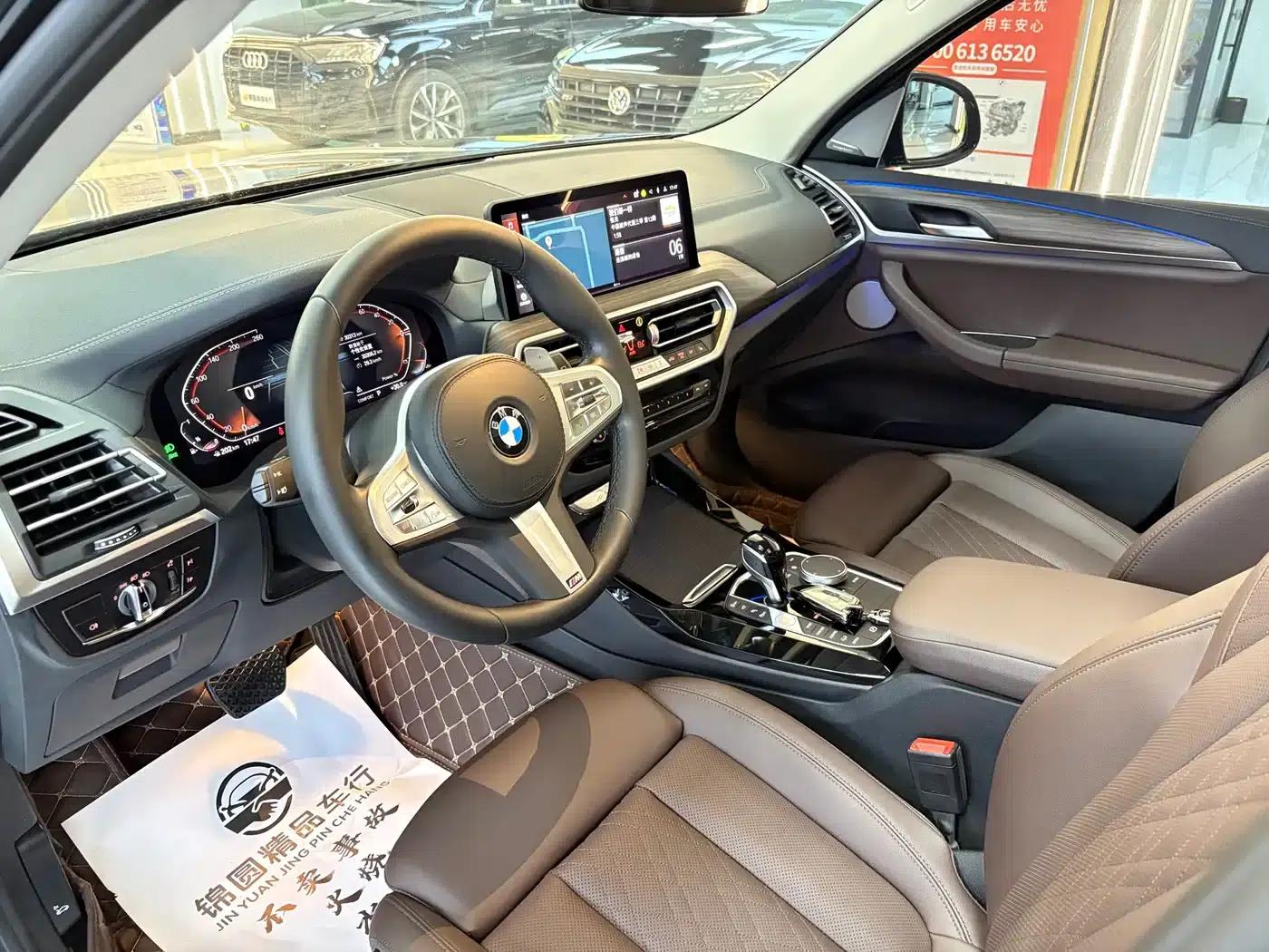 BMW X3 2023 xDrive30i Leading Edition M Sport Package — миниатюра 11