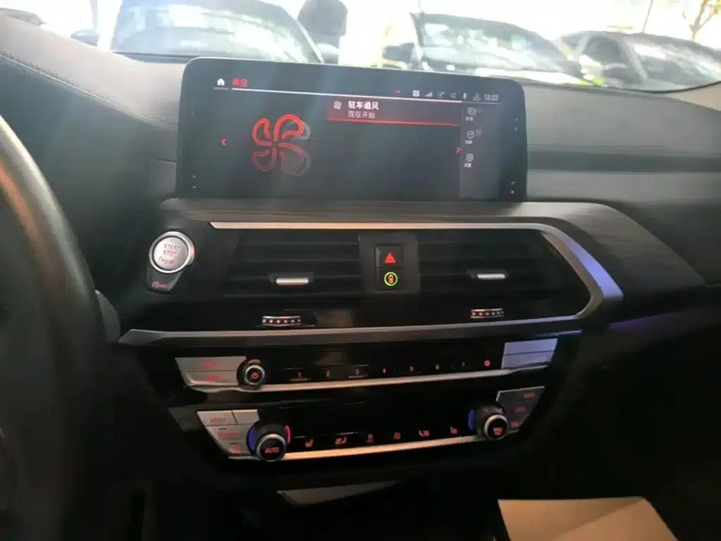 BMW X3 2020 xDrive28i Luxury Package — миниатюра 13