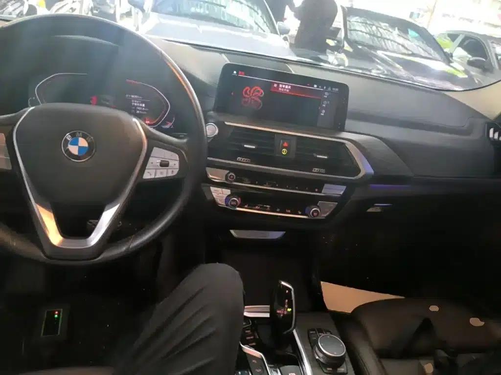 BMW X3 2020 xDrive28i Luxury Package — миниатюра 10