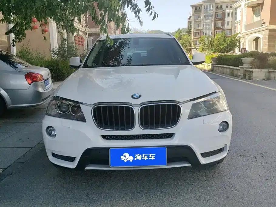 2013 BMW X3 Imported Model, Facelift, xDrive20i Luxury — миниатюра 2