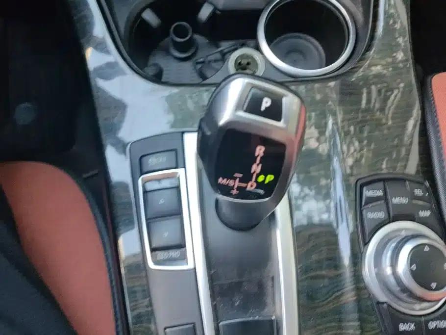 2013 BMW X3 Imported Model, Facelift, xDrive20i Luxury — миниатюра 16