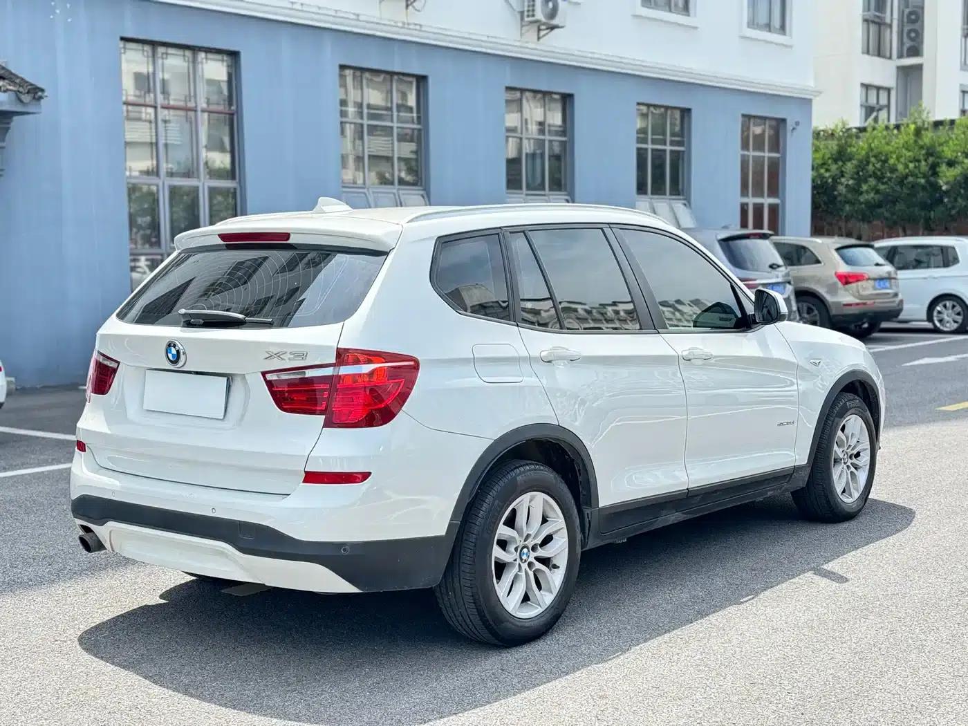 2016 BMW X3 sDrive20i (Imported) — миниатюра 4