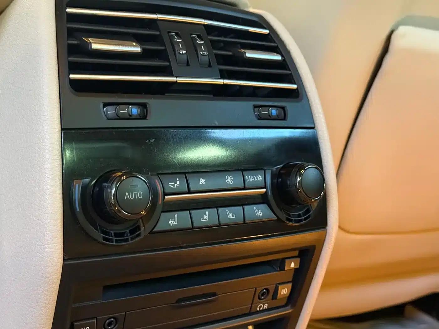 2010 BMW 7 Series 760Li — миниатюра 5