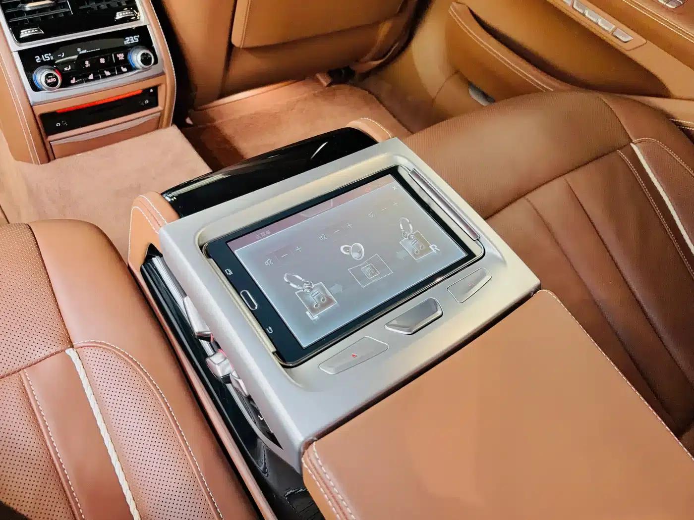 2017 BMW 7 Series 750Li xDrive Individual Edition (5-seater) — миниатюра 9