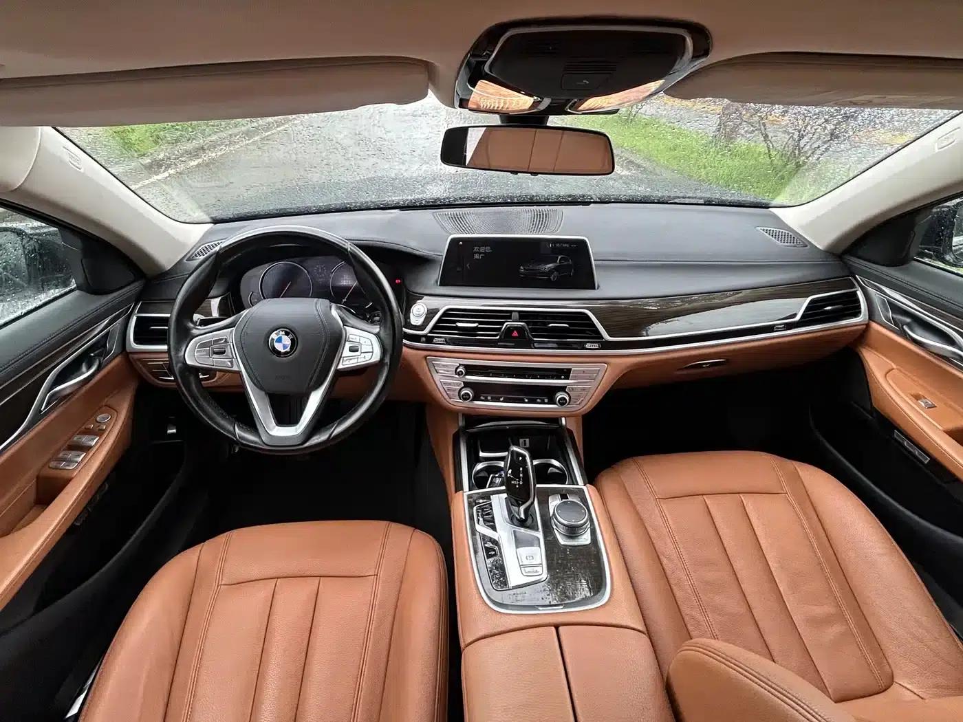 2016 BMW 7 Series 730Li Leading Edition — миниатюра 8