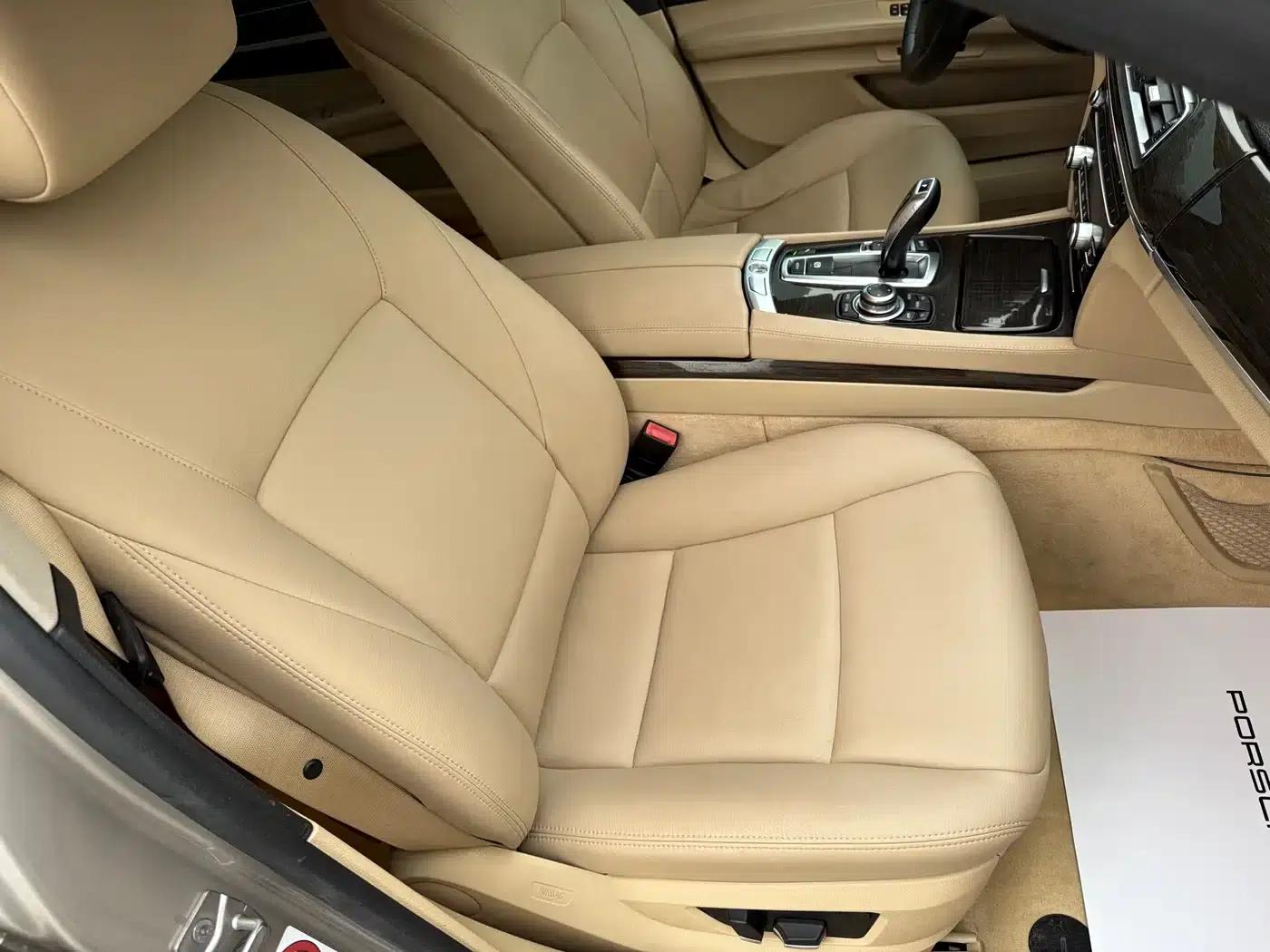 BMW 7 Series 2009 740Li Luxury — миниатюра 12