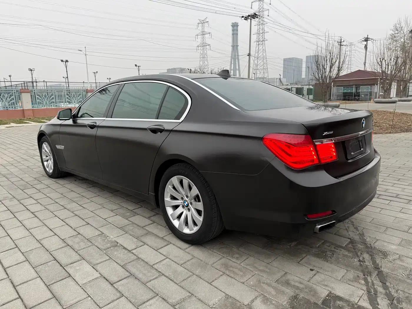 BMW 7 Series 2009 740Li Luxury — миниатюра 6