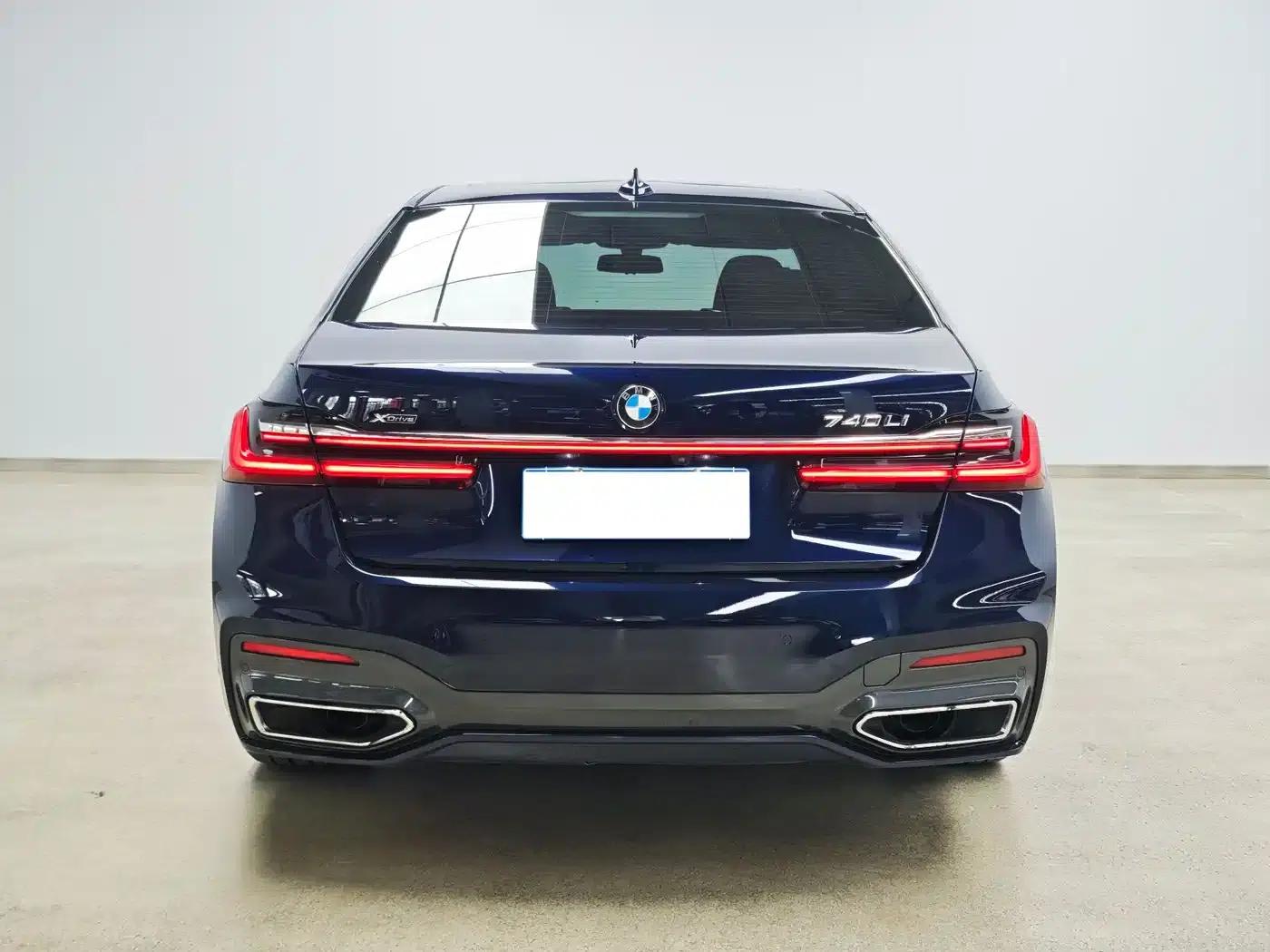 2019 BMW 7 Series 740Li xDrive Executive M Sport Package — миниатюра 5