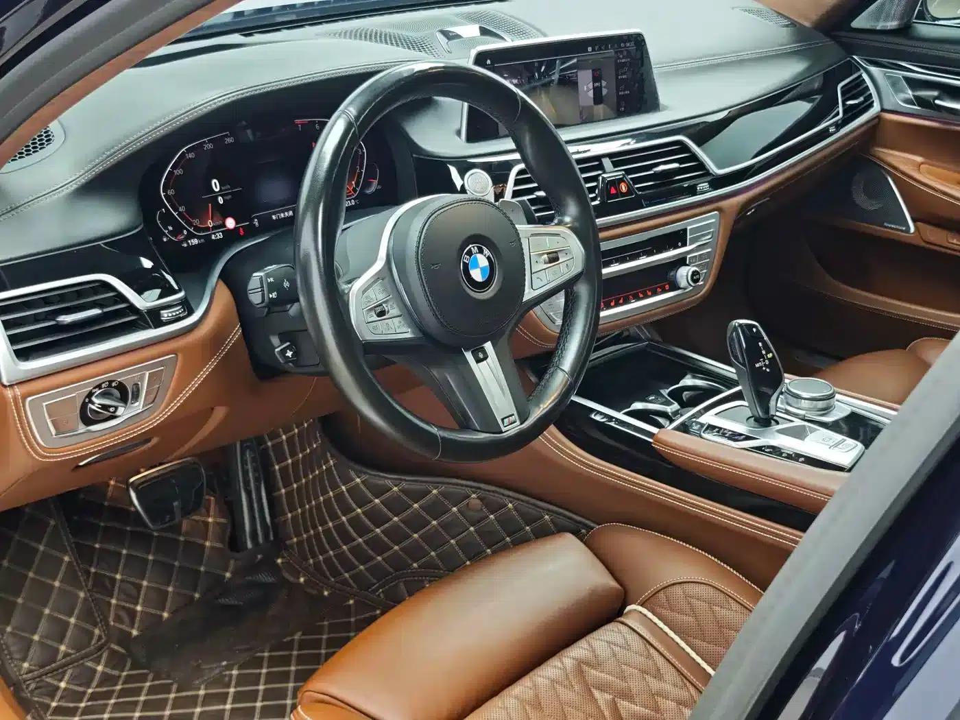 2019 BMW 7 Series 740Li xDrive Executive M Sport Package — миниатюра 10