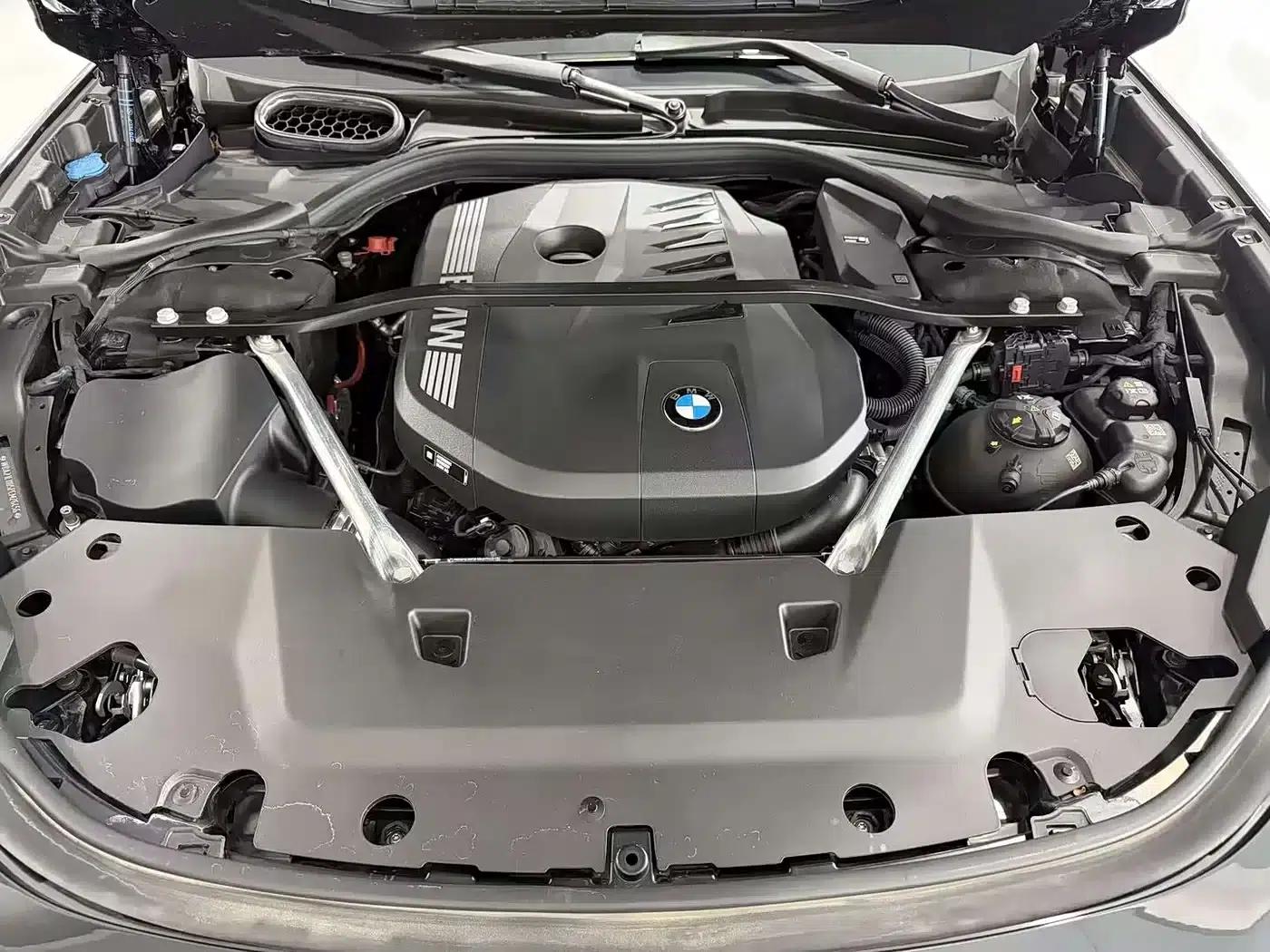2023 BMW 7 Series 740Li Luxury M Sport Package — миниатюра 24