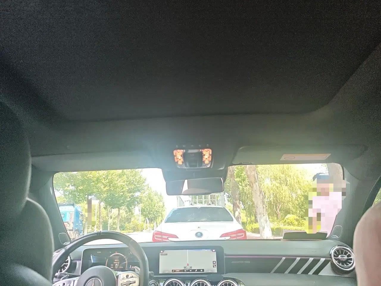 Mercedes-Benz A AMG 2019 AMG A 35 L 4MATIC — миниатюра 18