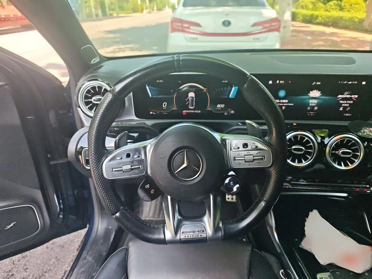 Mercedes-Benz A AMG 2019 AMG A 35 L 4MATIC — миниатюра 10