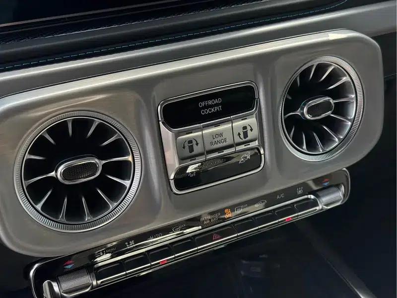 Mercedes-Benz all-electric G-Class 2025 G 580 First Edition — миниатюра 5