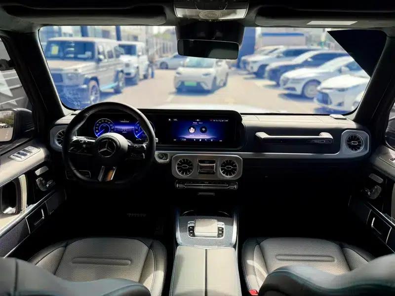 Mercedes-Benz all-electric G-Class 2025 G 580 First Edition — миниатюра 19
