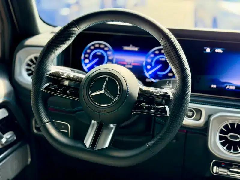 Mercedes-Benz all-electric G-Class 2025 G 580 First Edition — миниатюра 21